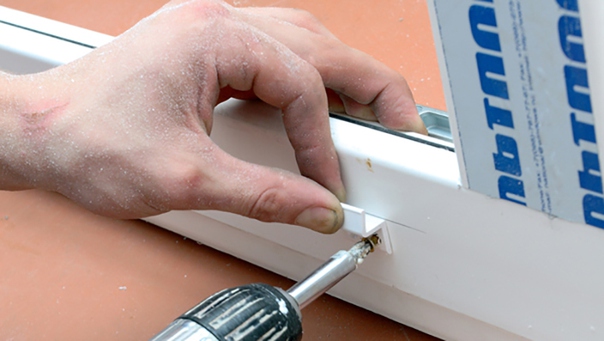 Особенности выбора саморезов для крепления москитных сеток